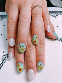 Unhair Natural アンヘア ナチュラル 東金店 一人一人のヘアスタイルの悩みを即解決 Limmy