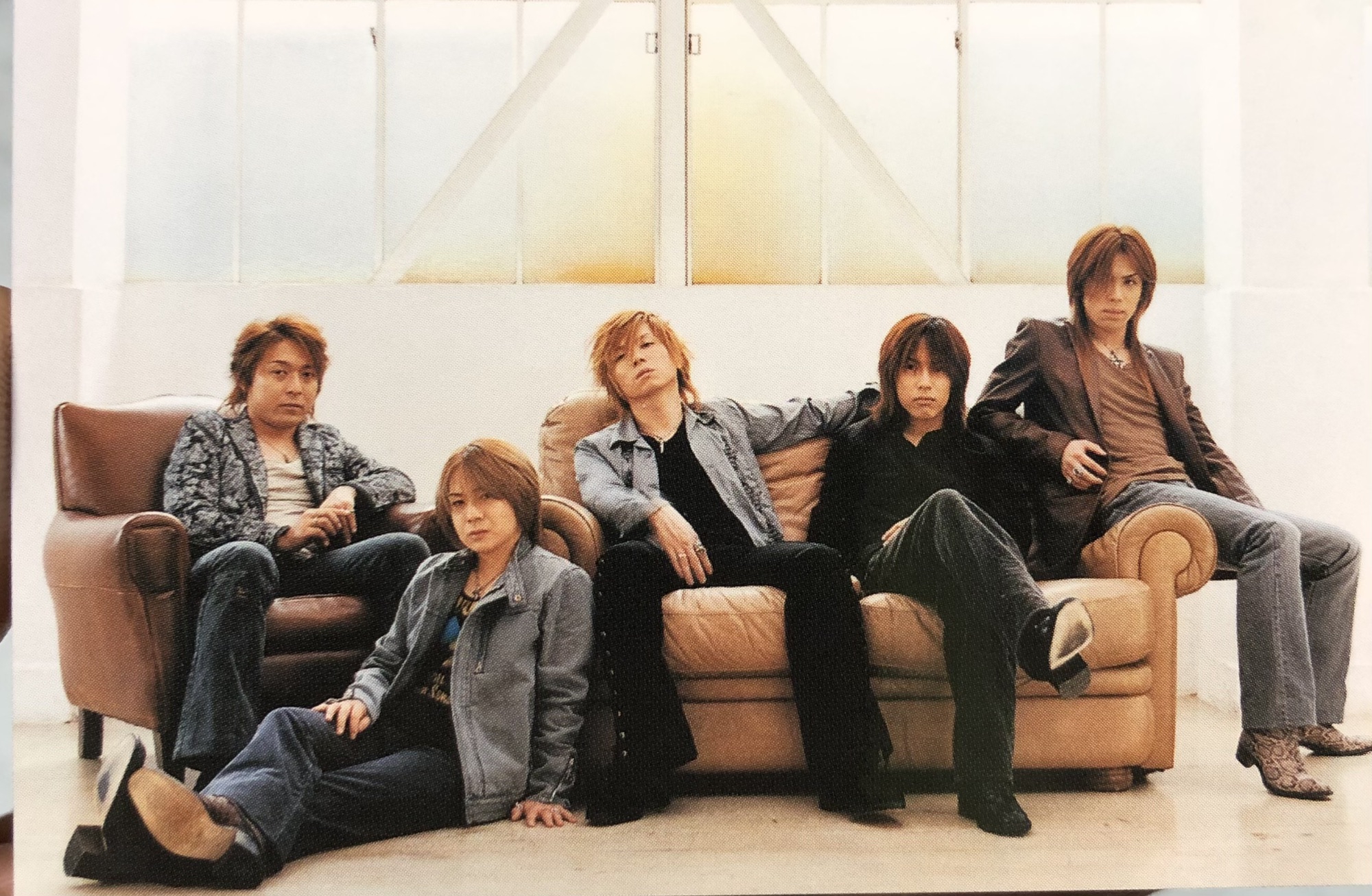 16th single〝餓えた太陽〟 | Janne Da Arc discography 〝LEGEND OF