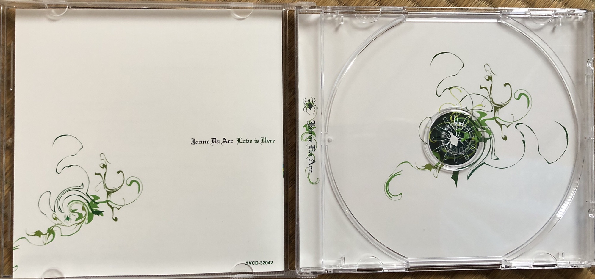 22nd single〝Love is Here〟 | Janne Da Arc discography 〝LEGEND OF