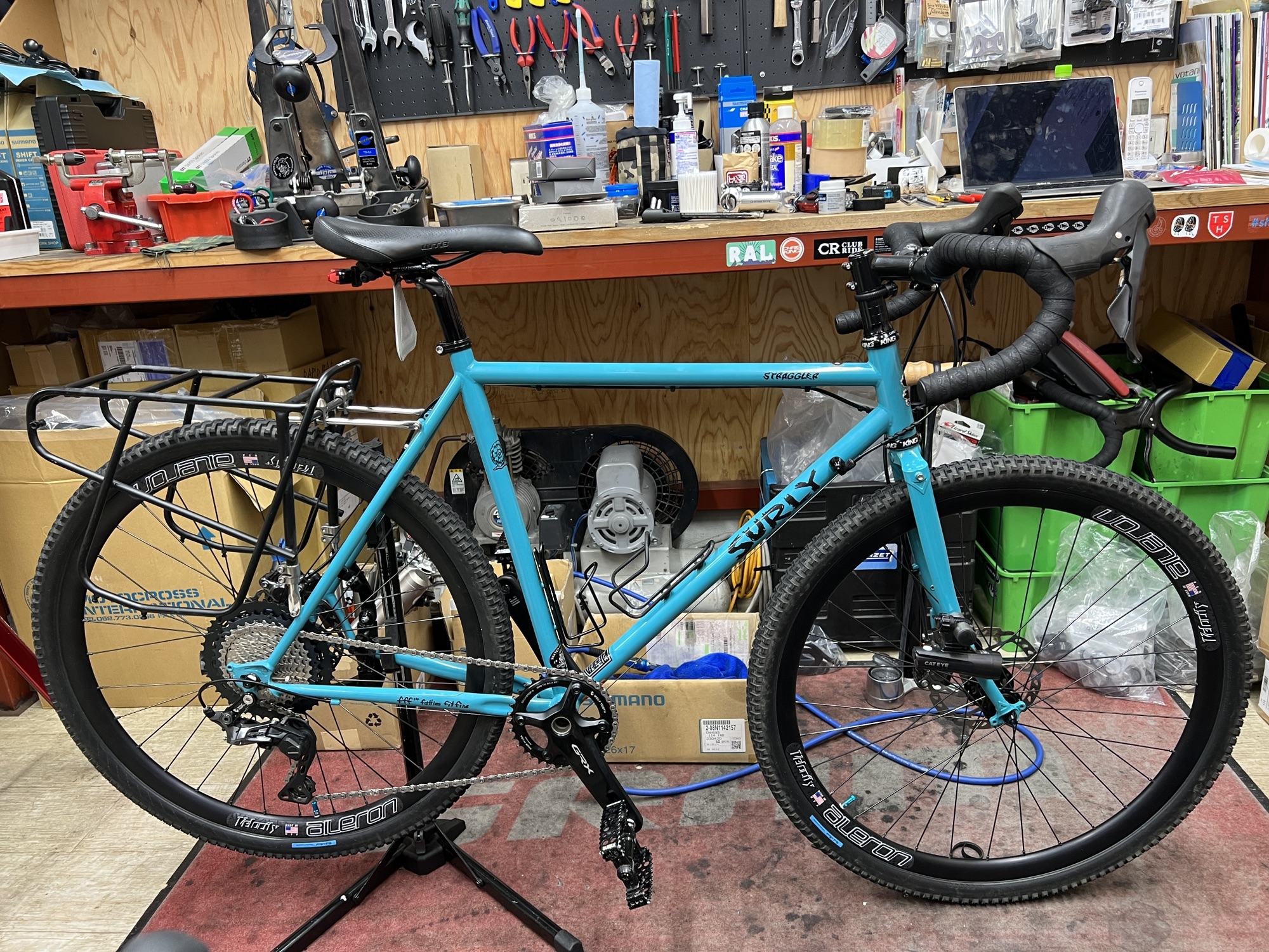 グラベルを楽しむためのカスタマイズ | Snatch Cycles