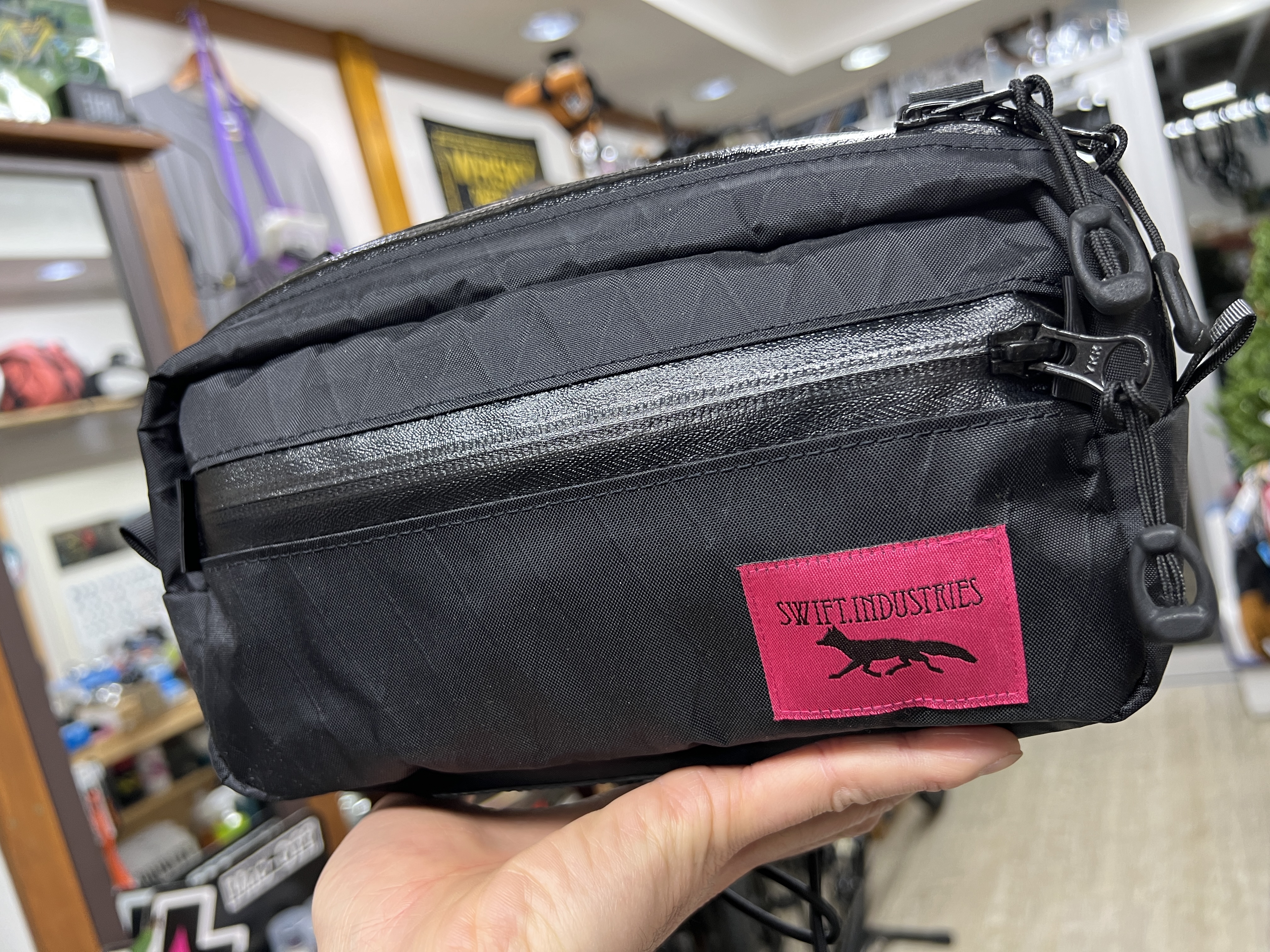 SWIFT INDUSTRIES* スウィフトインダストリーズ / kestrel