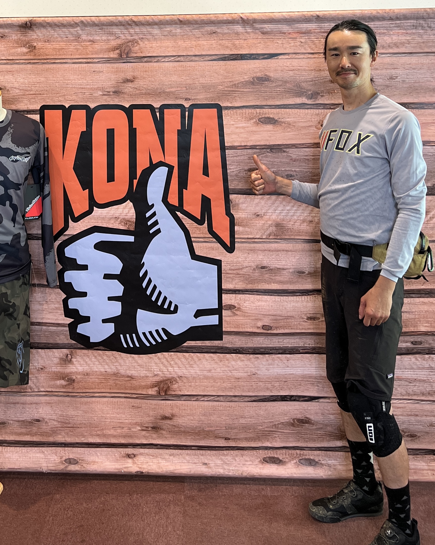 KONA オペレーター引き取り 手6 KONA / コナ | Snatch Cycles