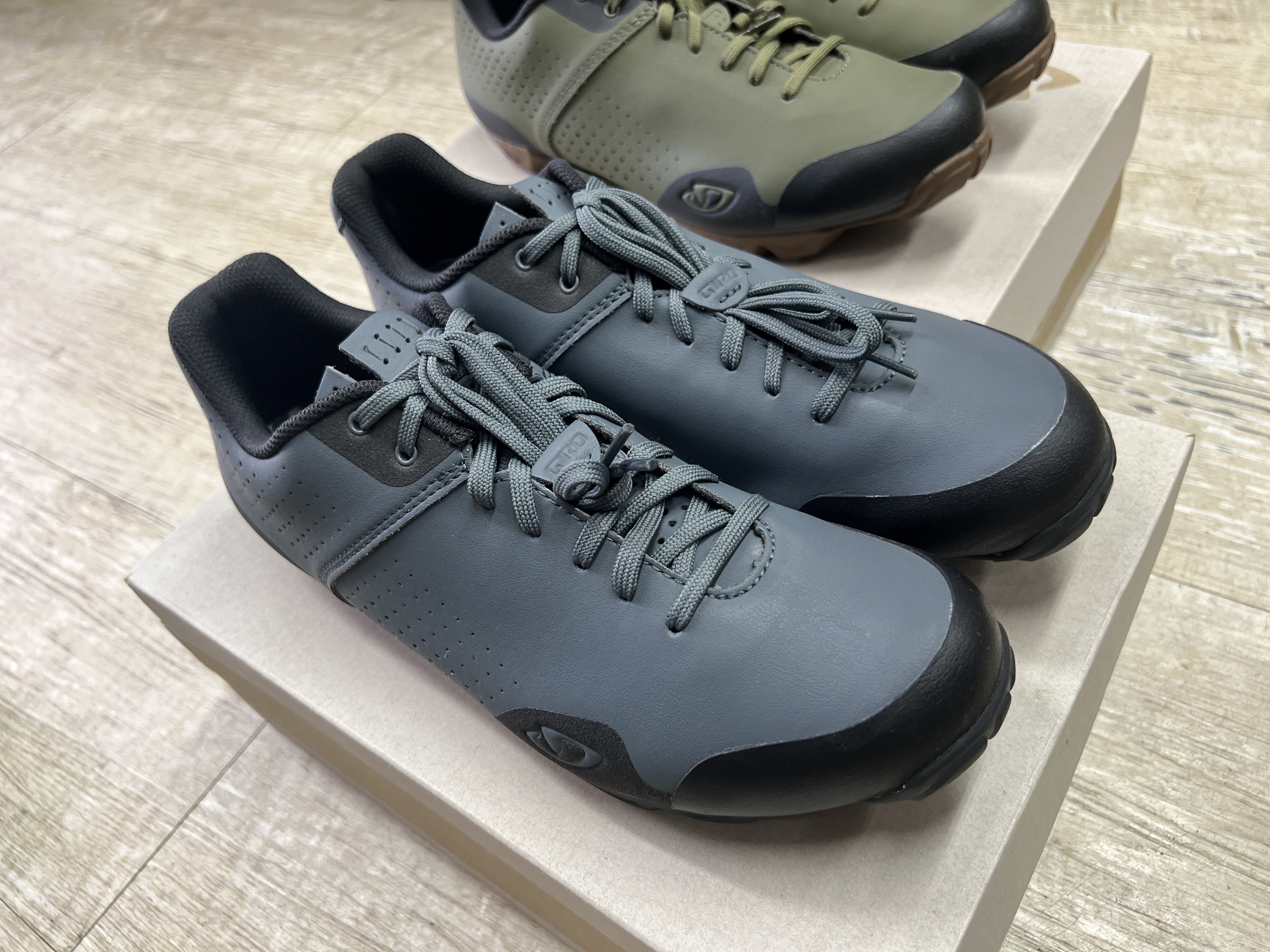 GIRO ジロ / PRIVATEER LACE プライベティア PORTARO GREY / 42