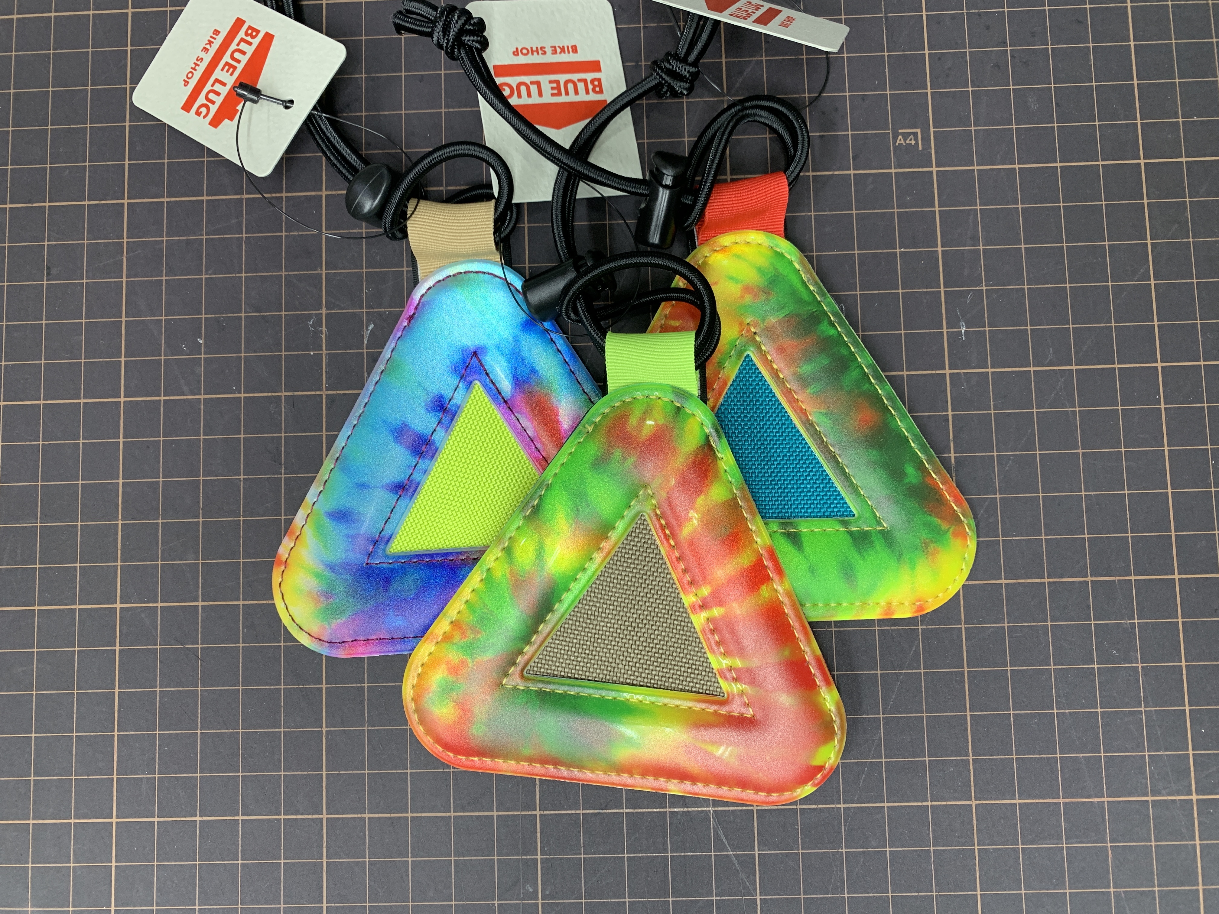 BLUELUG* triangle reflector (tie dye) | Snatch Cycles