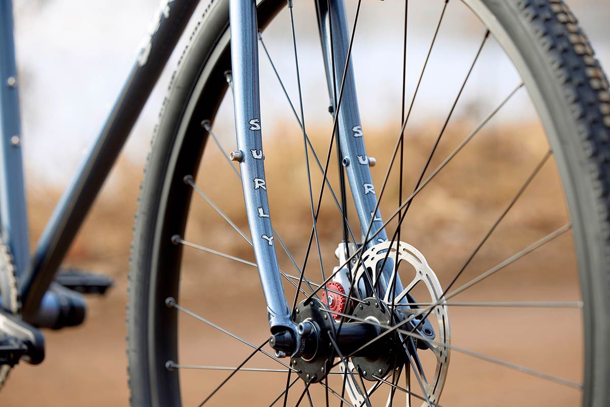 値下げ中　サーリー　ストラグラー　画像のセットプラス　シムワークスタイヤ付き SURLY Straggler 650B x SimWorks】 パーツ移植で使い続ける