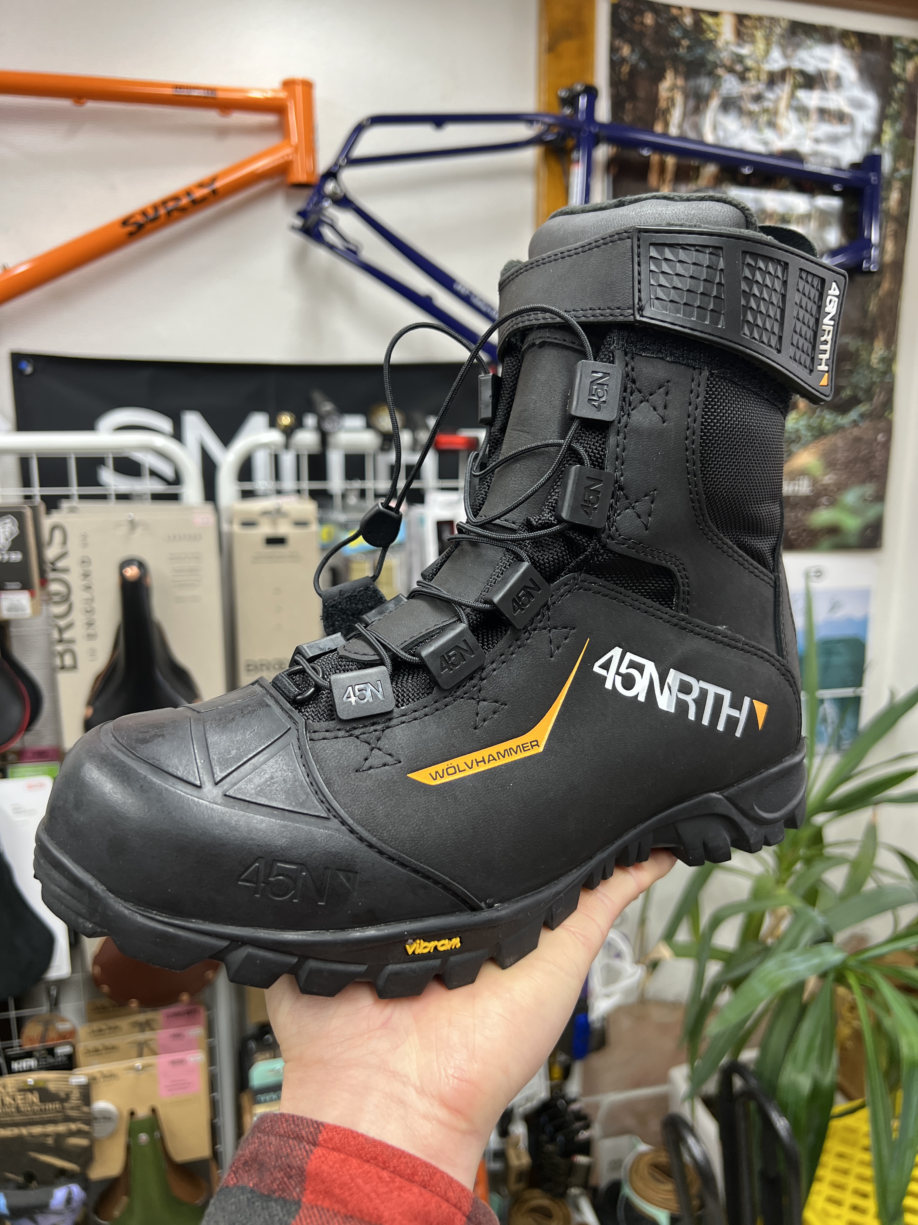 スカルパ　ローガン　27センチ Snatch Cycles