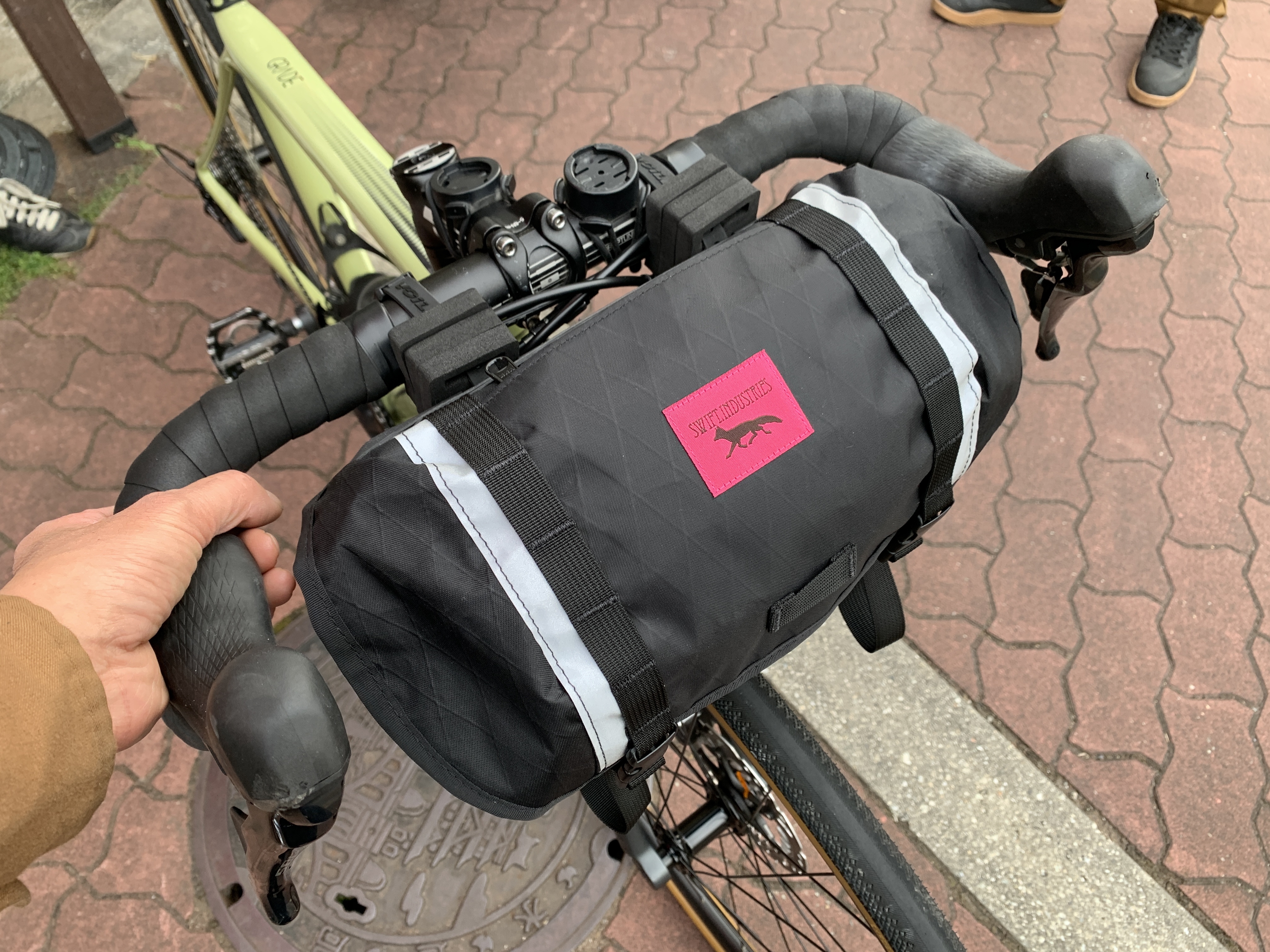 SWIFT INDUSTRIES* catalyst pack (x-pac/black) | Snatch Cycles