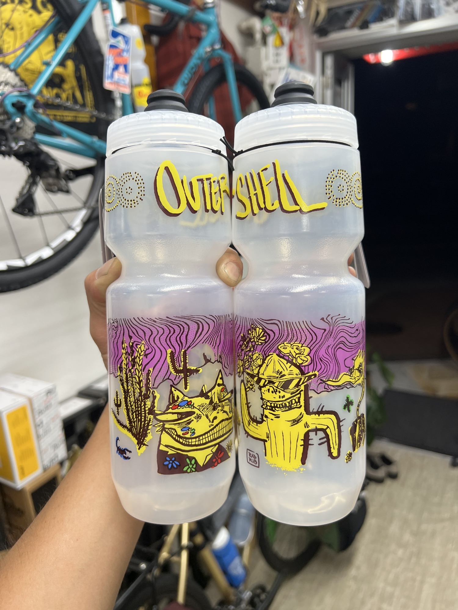 ボトルジップ サンタマリア 店主おすすめ、デザインボトル入荷。 | Snatch Cycles