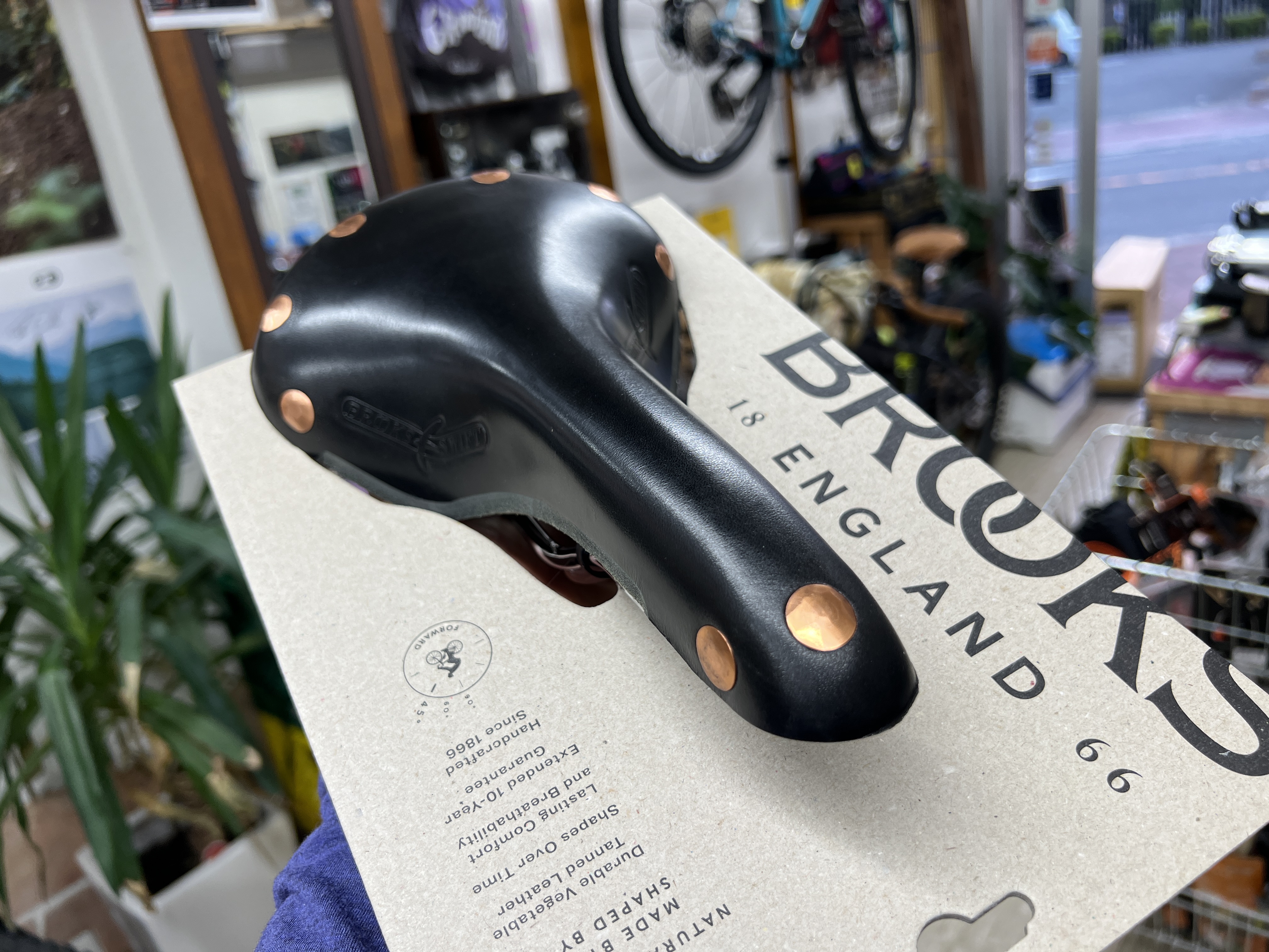 おすすめ】BROOKS ブルックス / SWIFT LEATHER SADDLE BLACK レザー