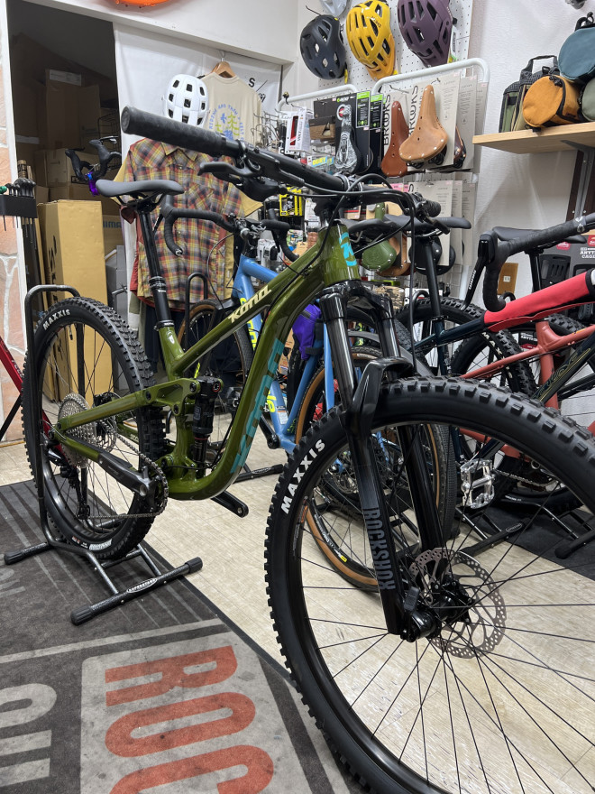 Kona 死ん entourage ダウンヒルバイク フルサス 最終値下げ