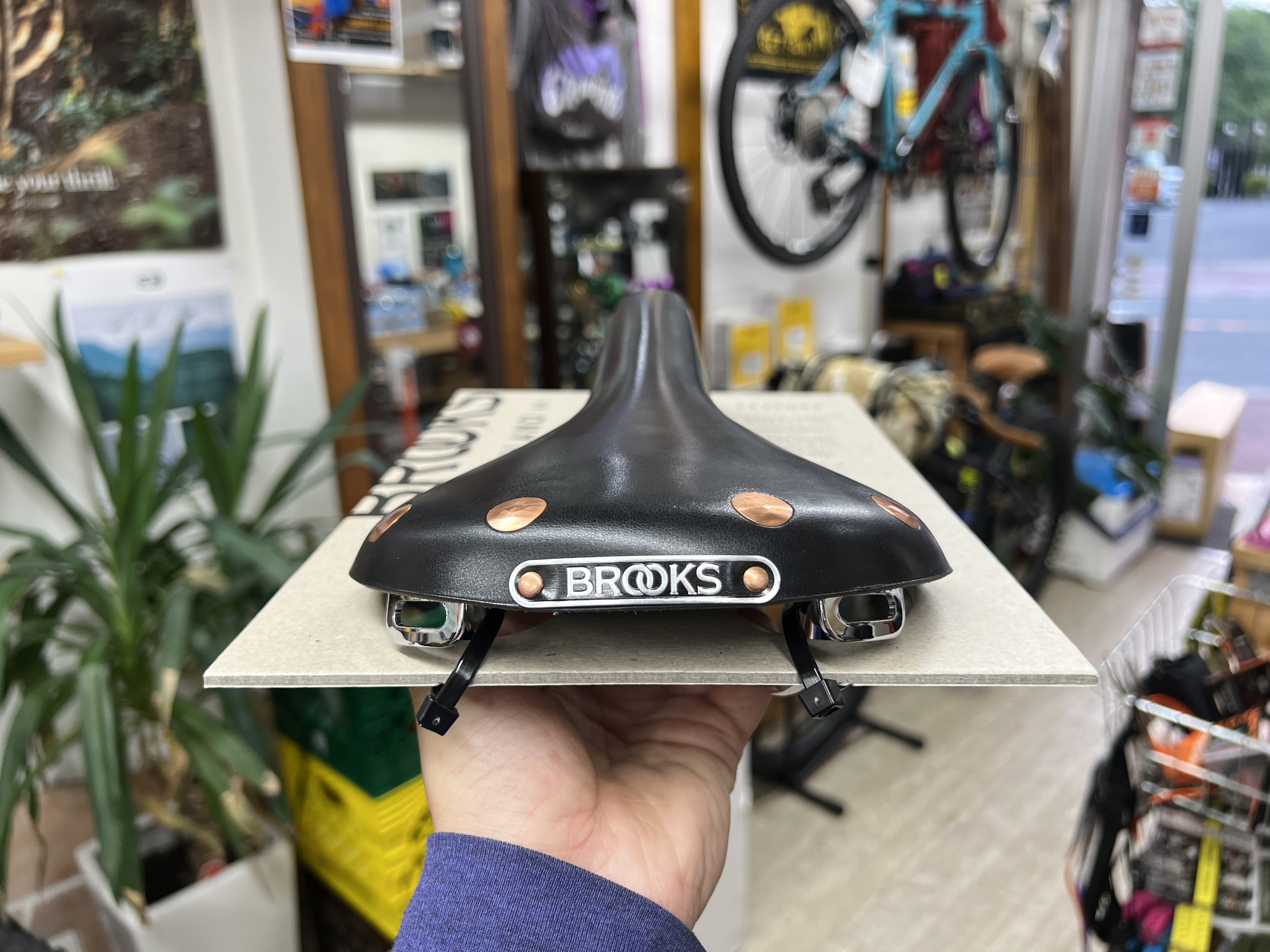 おすすめ】BROOKS ブルックス / SWIFT LEATHER SADDLE BLACK レザー