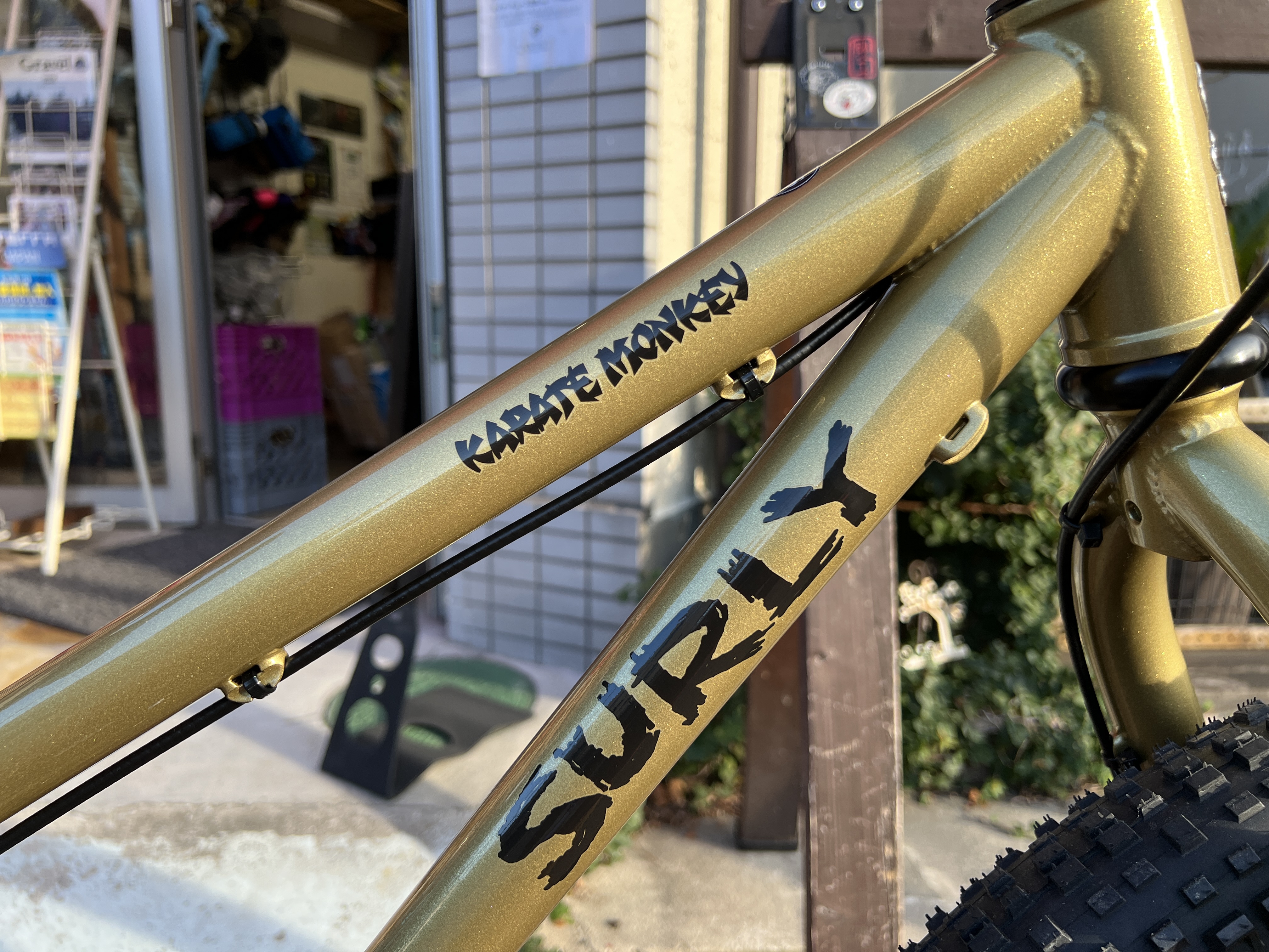 展示車販売】SURLY サーリー KARATE MONKEY カラテモンキー | Snatch Cycles