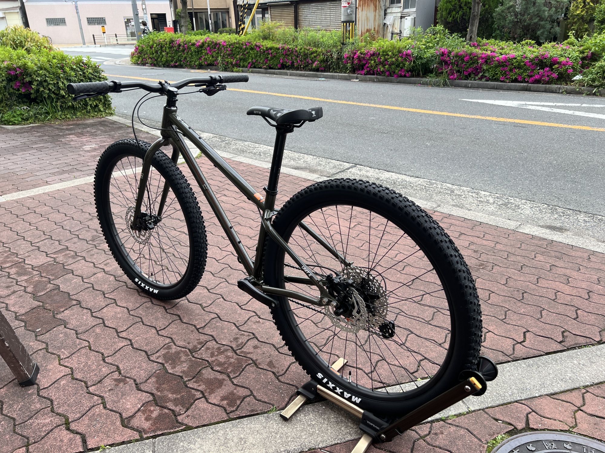 KONA / UNIT X 入荷 | Snatch Cycles