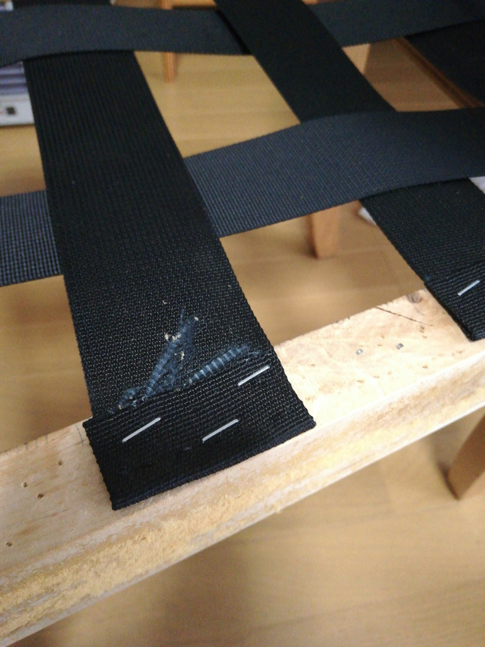 Ikeaのチェアをdiyで修理しました うぐいすstandard