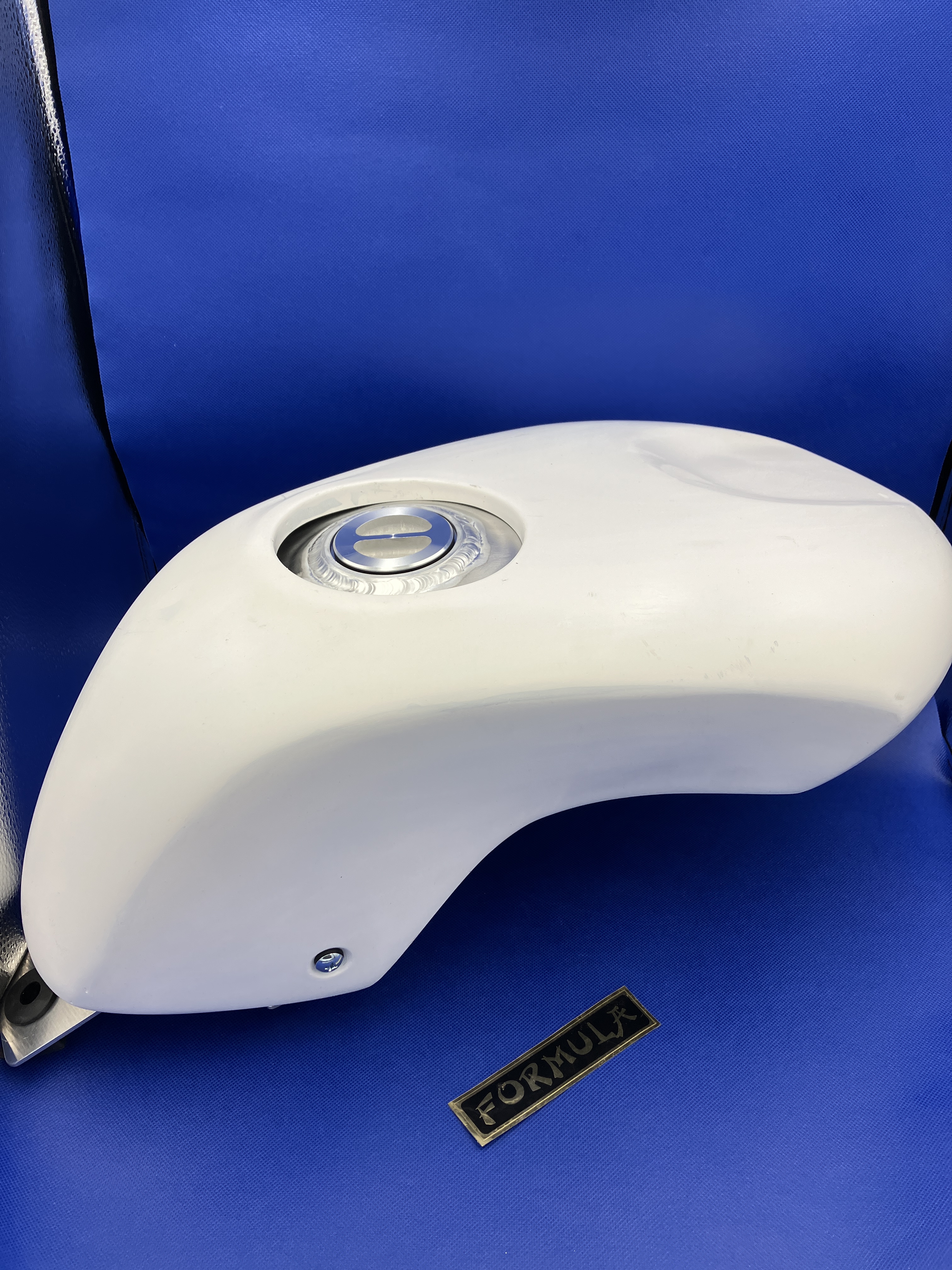NSR50のタンクカバーです。 NSF100 NSR50、NSF100用タンクカバー | SMG Racing 6→7