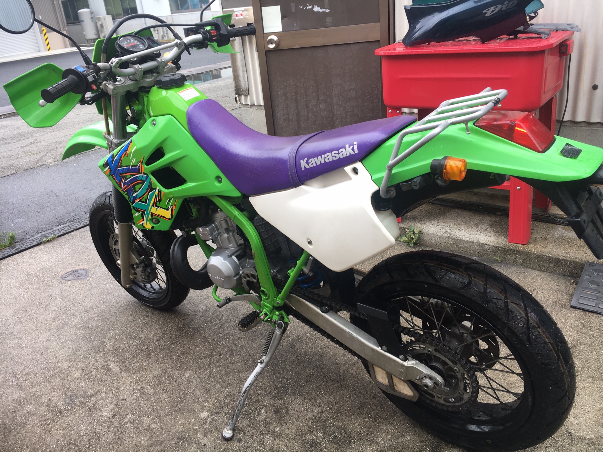 KDX220SR モタード仕様 エキセルリム エンジンレストア タイヤ KDX220SR モタード仕様 エキセルリム エンジンレストア タイヤ