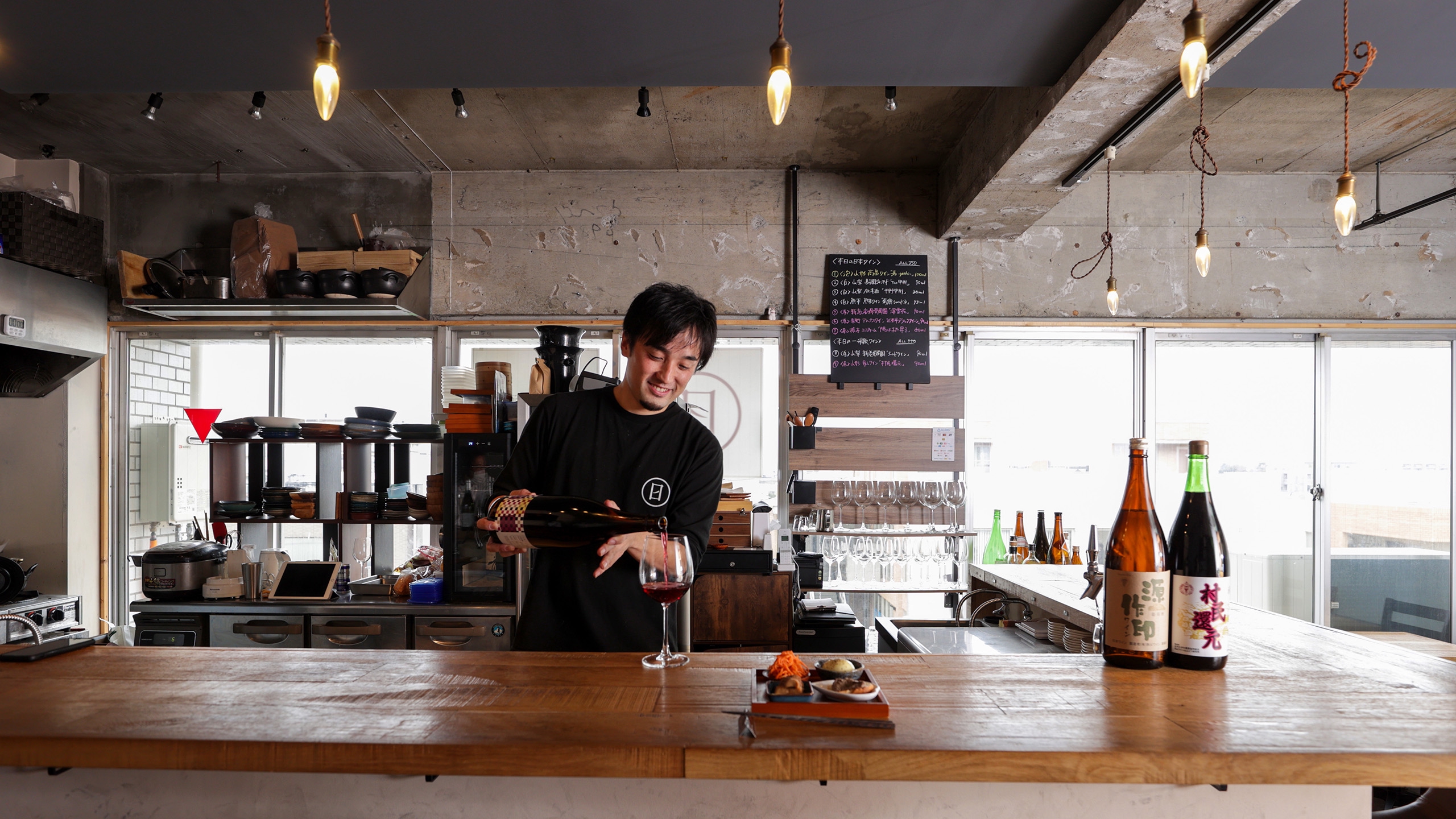 日本ワイン酒場 マルノヒ
