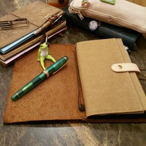 ポーチダイアリー＜スリム＞ | 日々記～nichinichi-ki