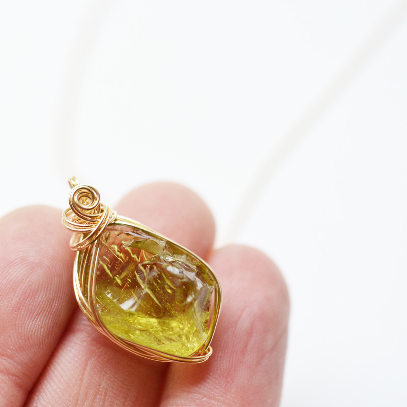 再再再販ハンドメイドアンダラクリスタル　フリーサイズリング　Ｋ16GP 再再再販ハンドメイドアンダラクリスタル フリーサイズリング K16GP