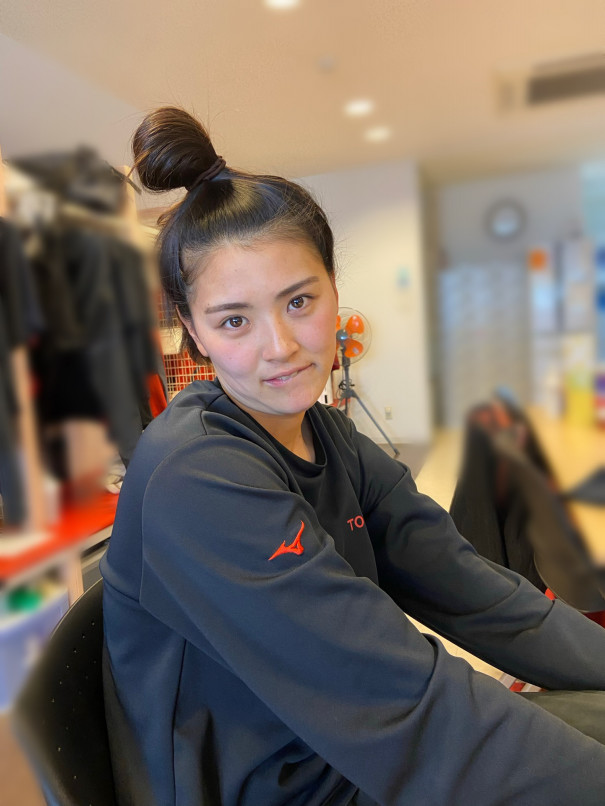 他己紹介 長谷部陽香 切石結女 トヨタ自動車女子ソフトボール部 公式ブログ 他己紹介 長谷部陽香 切石結女 トヨタ自動車女子ソフトボール部 公式ブログ