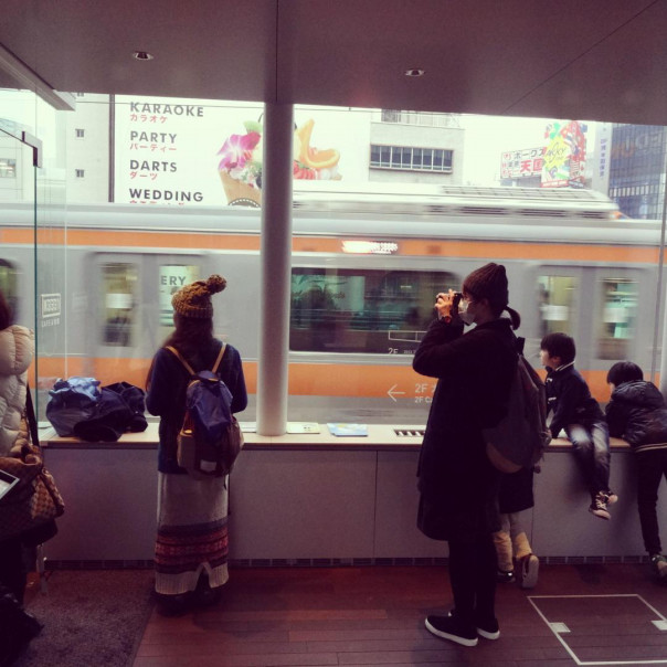 東京都 千代田区 電車に一番近いカフェ マチタビスト