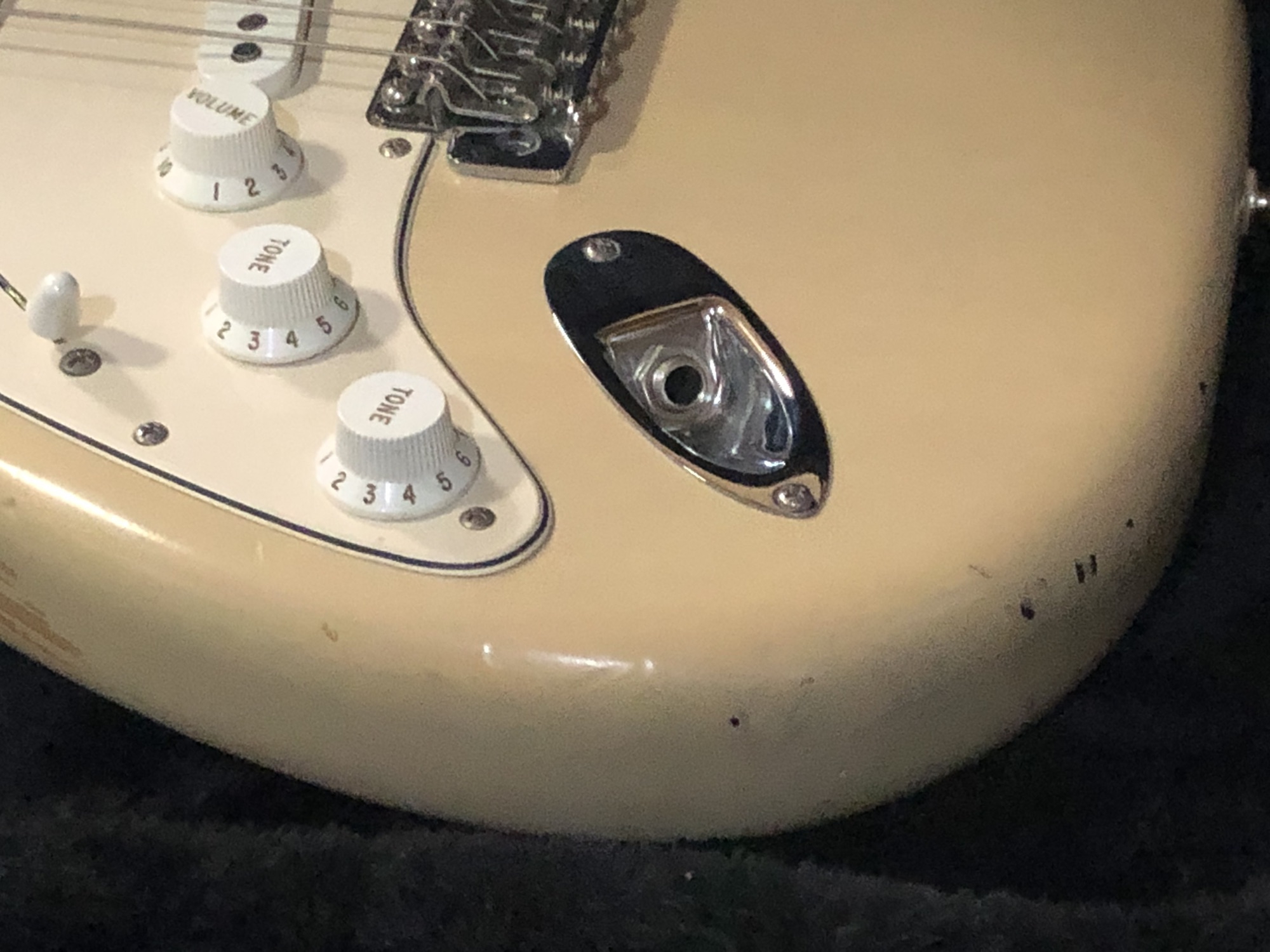 2003 Fender USA Highway One Stratocaster 1st Edition Lefty / Honey