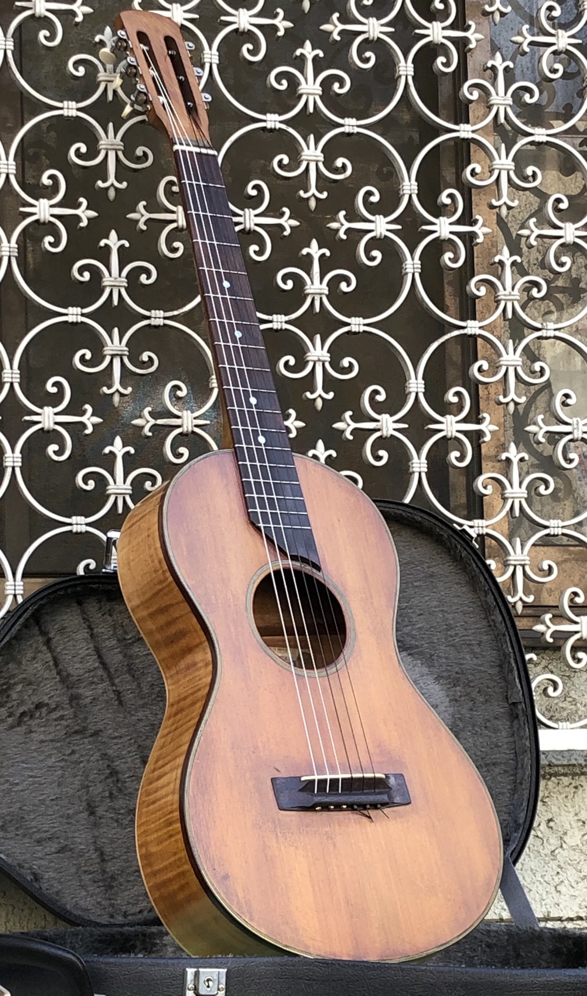 海外 正規品 カラーチェ ギター calace Guitar ヴィンテージ F100w ギター