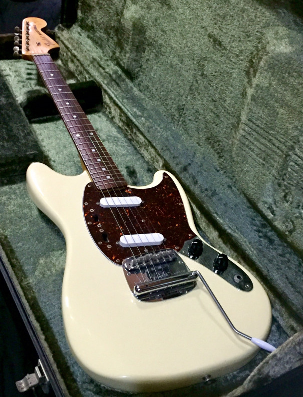1987 Fender Japan Mustang MG69-60 / VWH 〜 Collectors Series 