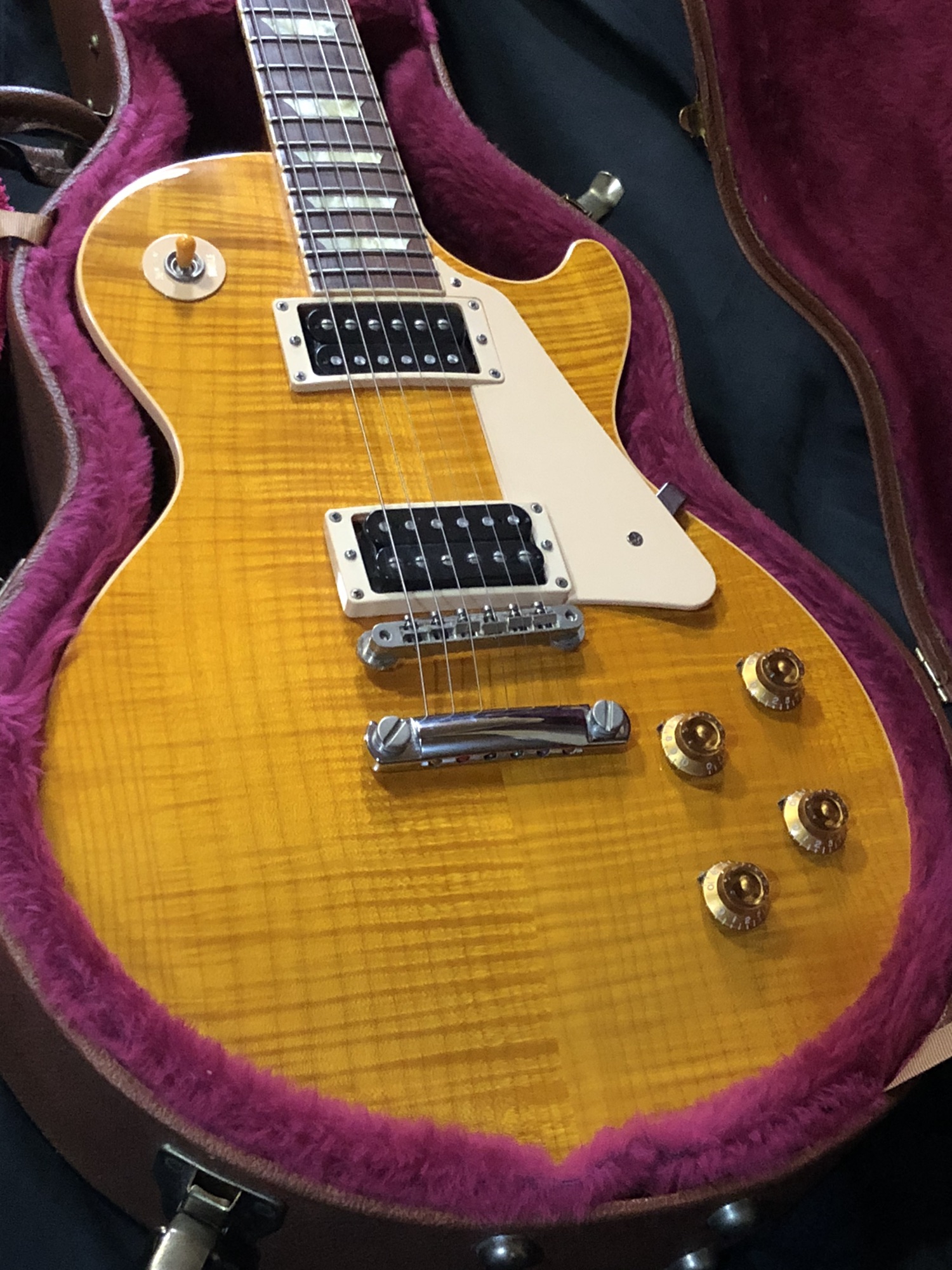 ２５日まで値下げ。Les Paul Standard ギター トラ目