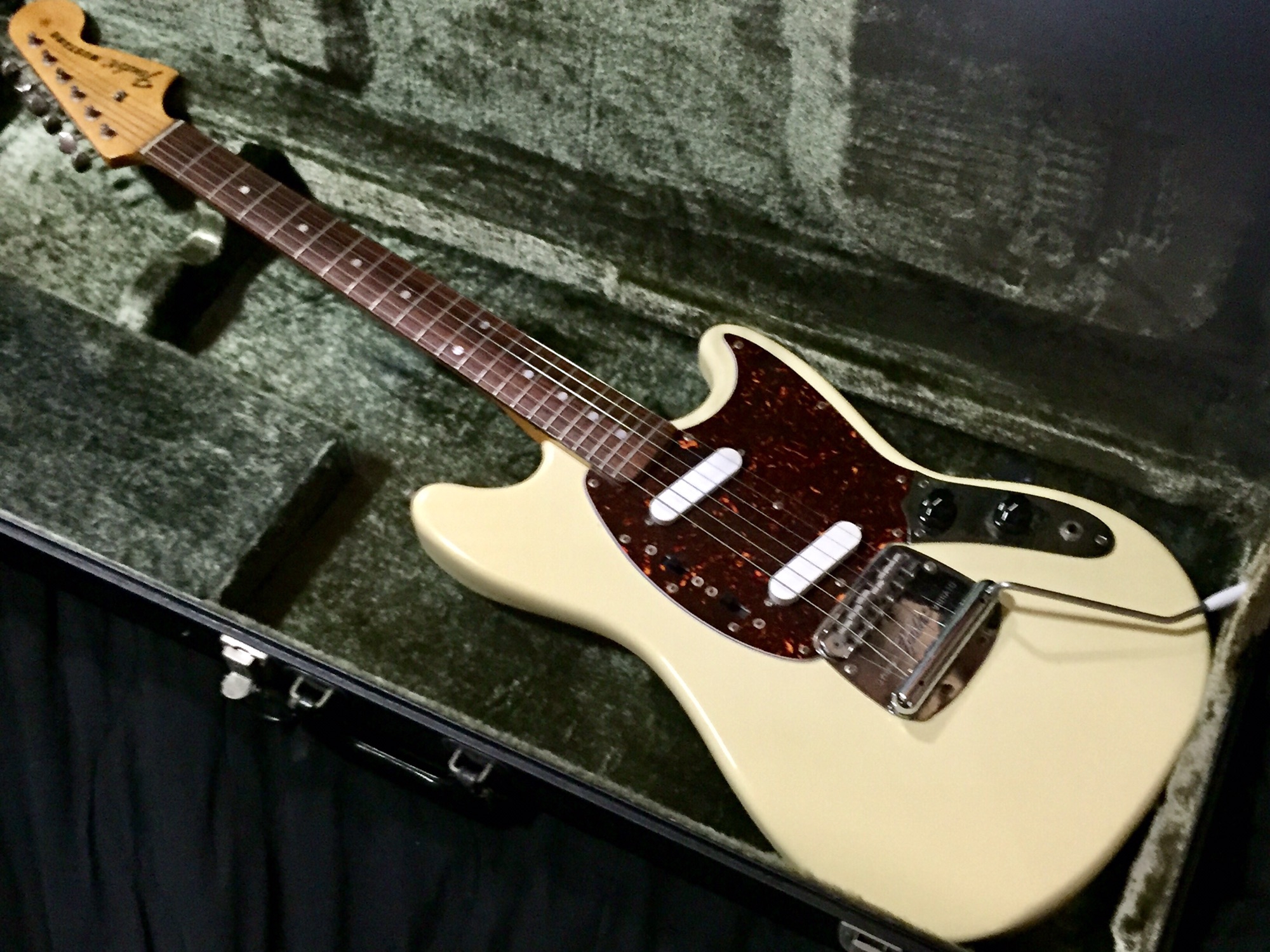 Fender Japan MG69 MUSTANG 84年〜87年製 フジゲン