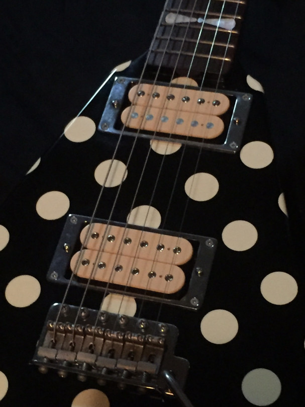 ランディーローズ ポルカドット塗装！レスポール ビザールギター  
