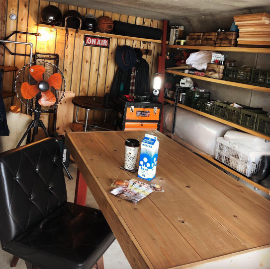 配管家具を作ってる空間 Mrs Fukuoka Industrial Laboratory 配管家具を作ってる空間 Mrs Fukuoka Industrial Laboratory