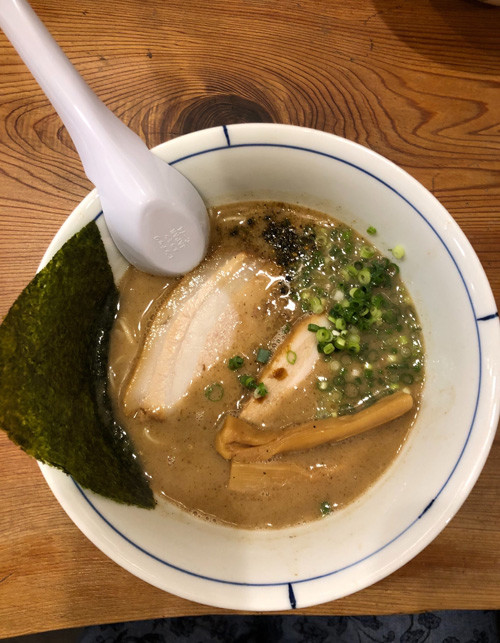 新福島ラーメン 烈志笑魚油 麺香房 三くor別邸三く 豚骨らーめん 真真 西宮市 すが鍼灸治療院