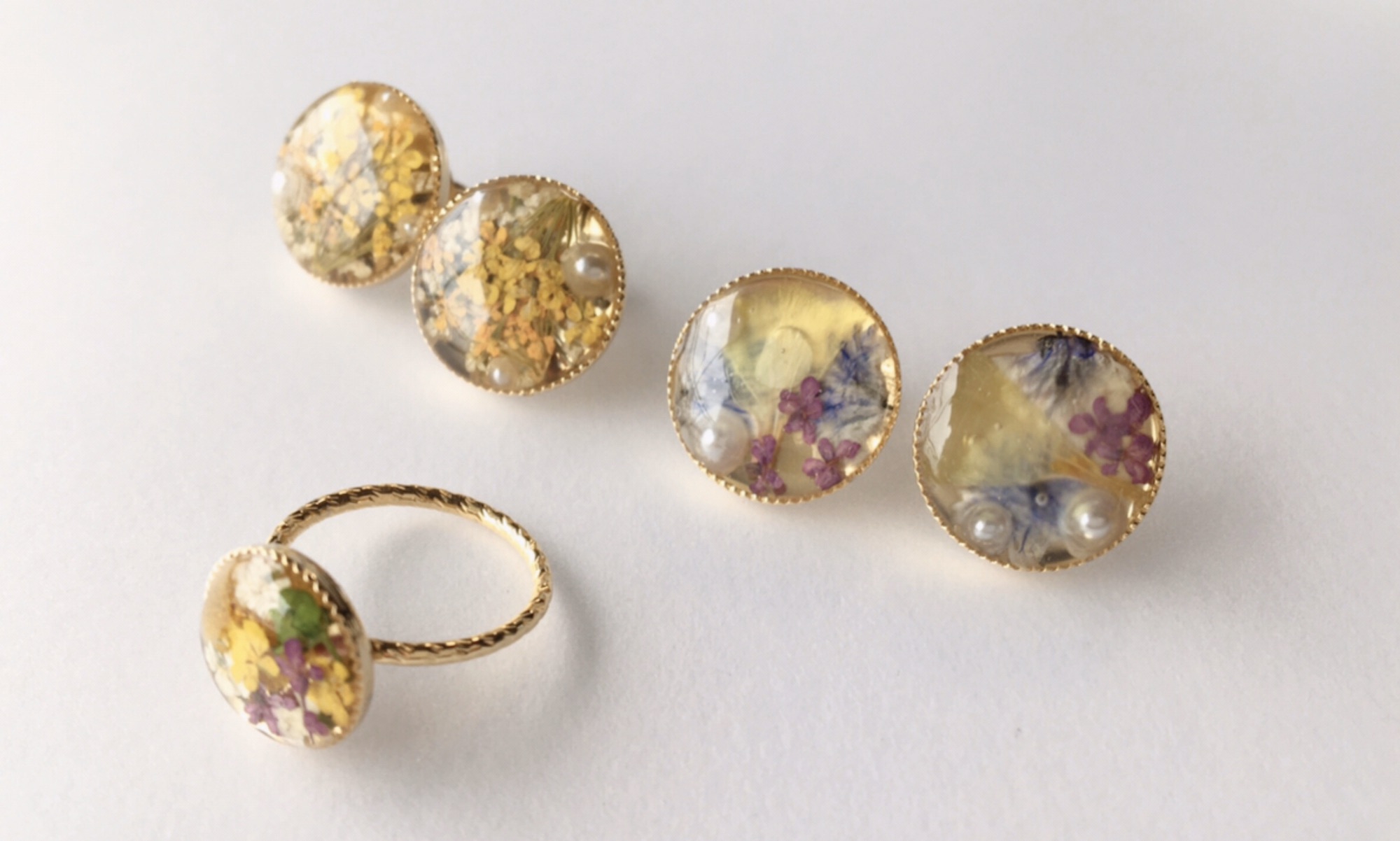 レジンアクセサリー ダイヤ 4個セット レジン シリコンモールド 宝石 ネックレス