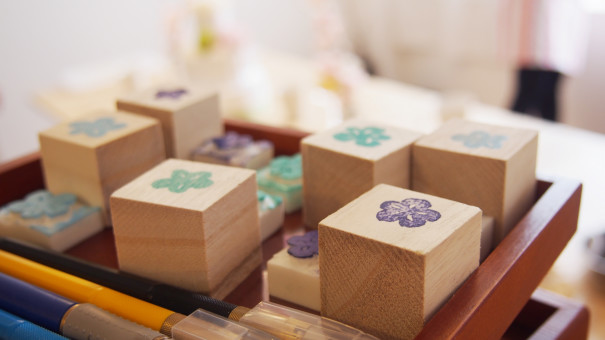 材料費円以下で作れる かわいい和花消しゴムハンコ 企画 デザイン で自由に生きる Chie Horinouchi