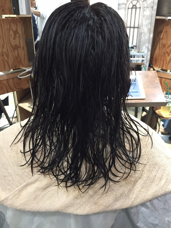 髪が濡れた時にうねる方 和歌山市 美容室 Aohair アオヘアー さこはた大輔 のブログ 髪が濡れた時にうねる方 和歌山市 美容室 Aohair アオヘアー さこはた大輔 のブログ