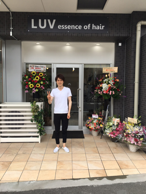 遅くなりましたが 美容室オープンしました Luvessenceofhair 杉本拓哉