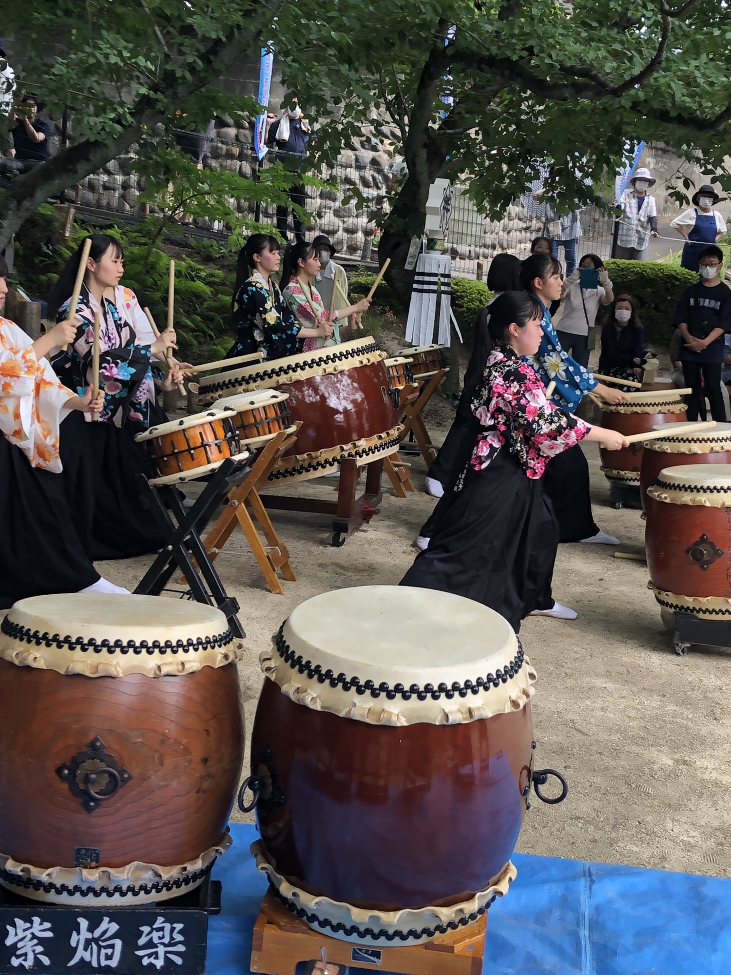 紫色の竹笛(大敵江南) 紫色の竹笛(大敵江南) （竹笛谱【紫竹调】江南民间音乐-笛子曲谱