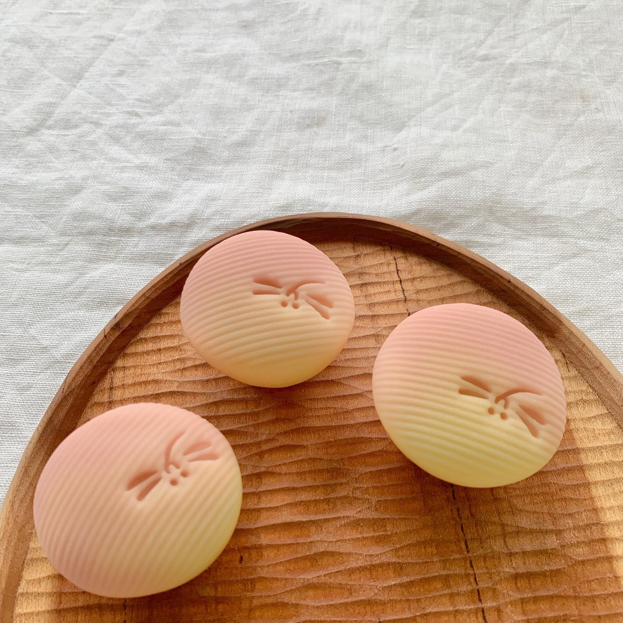 ハンドメイド❣️秋バージョンアレンジ❣️栗、赤トンボ、秋桜、和菓子