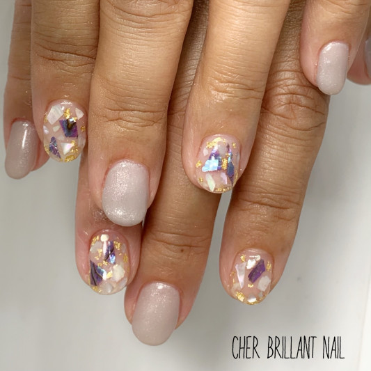 グレーとパープルネイル クラッシュシェルアート Cher Brillant Nail シェルブリアンネイル