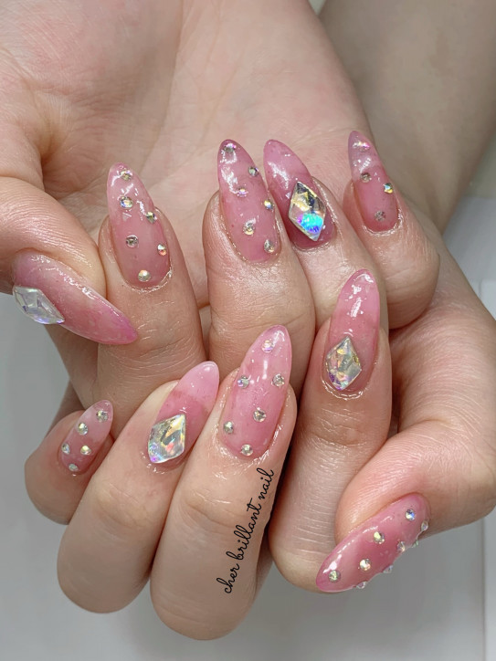 シアーピンクネイル 大きめスワロフスキー Cher Brillant Nail