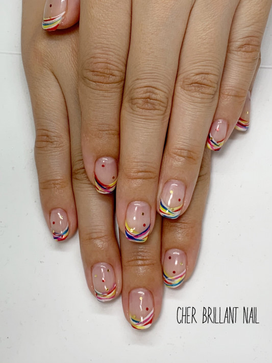 カラフルヨーヨー風ネイル ヨーヨー柄フレンチ Cher Brillant Nail シェルブリアンネイル