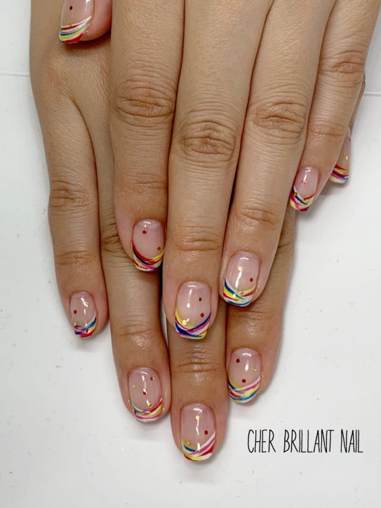 カラフルヨーヨー風ネイル ヨーヨー柄フレンチ Cher Brillant Nail