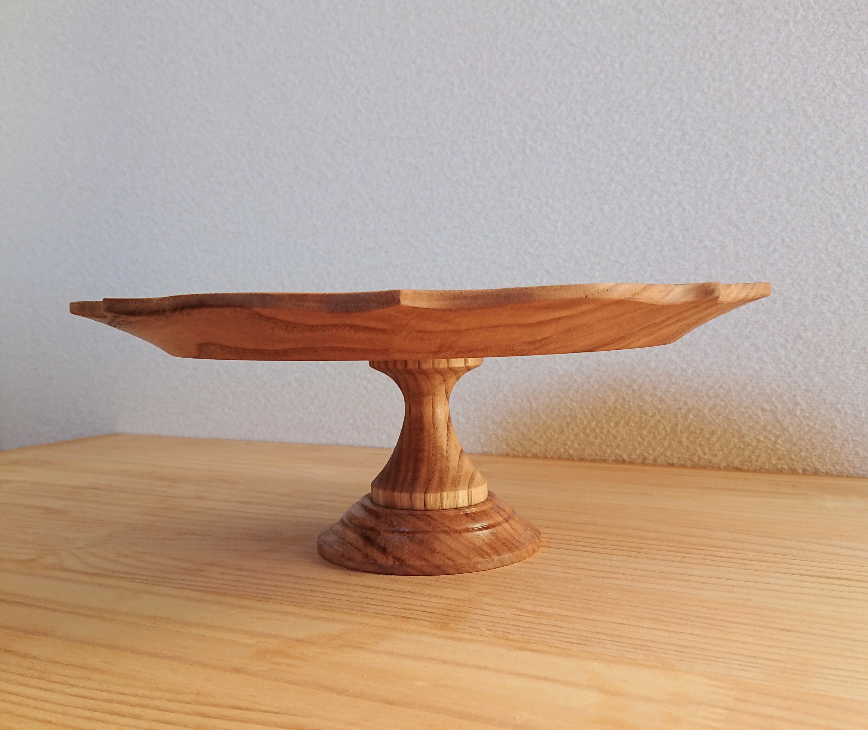 ちいさな憧れを日常に」木のコンポート皿 - 北欧、暮らしの道具店 木の