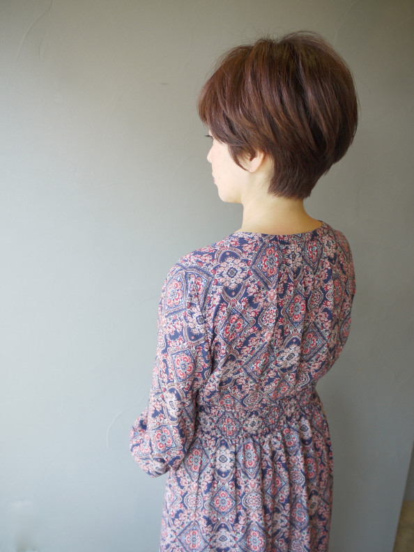 冬にショートヘア Aimee