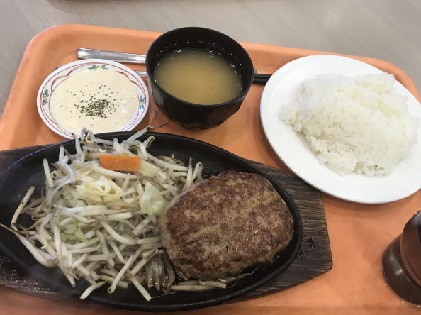 専修大学の食堂 専修学食研究會