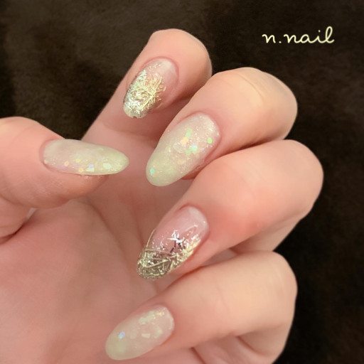 N Nail