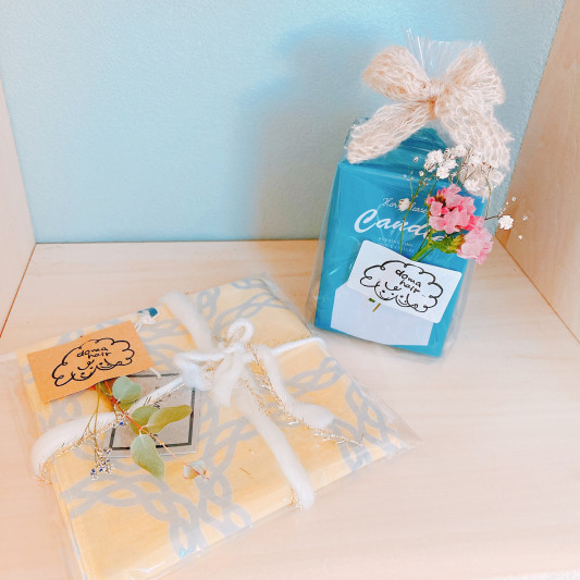 ギフトラッピングやってます Doma Hair 美容室ドマヘアー 足利 ヘアサロン 予約制 子連れok