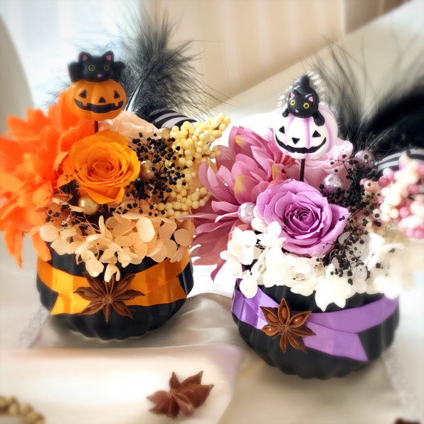 仲良し母娘の『ハロウィンアレンジメント』と『クリスマスクグロフ2019 
