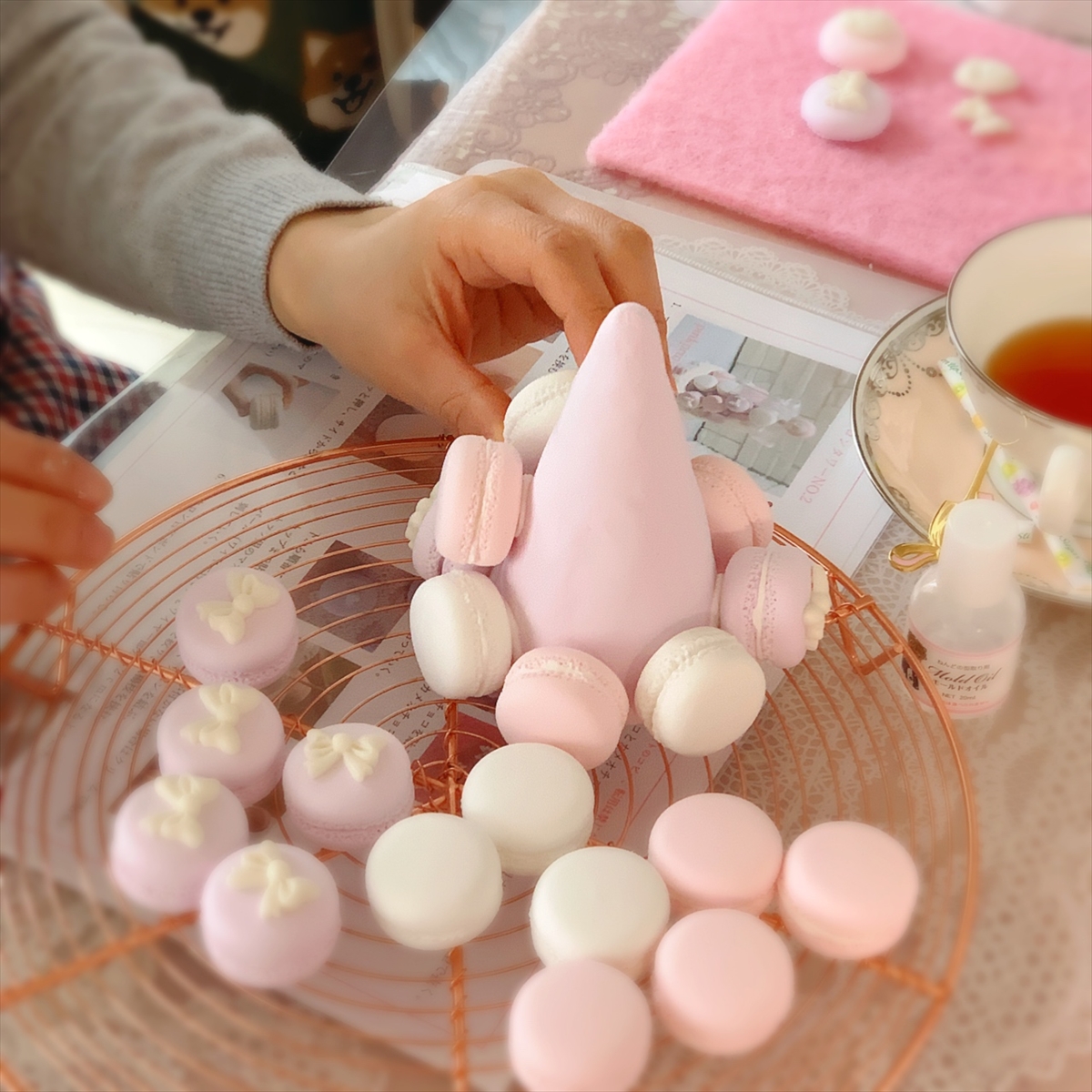 マカロンタワー』の完成レッスン | お花とフェイクスイーツの
